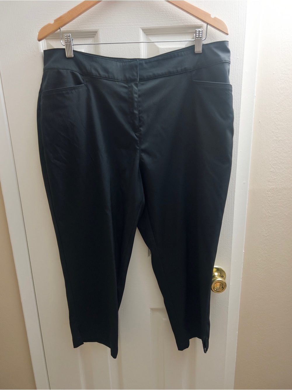 PGA Tour Black Cropped Performance Ankle Pants
